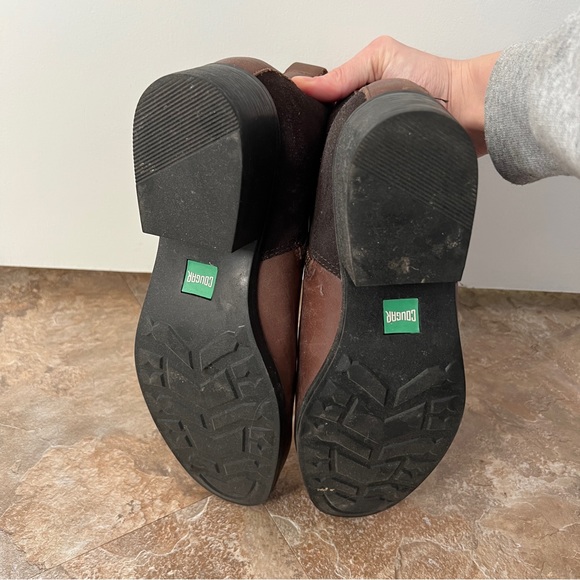 Cougar Chelsea Boots - Picture 8 of 8